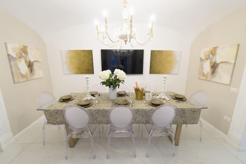 Gran Maison Toledo Наполи Екстериор снимка